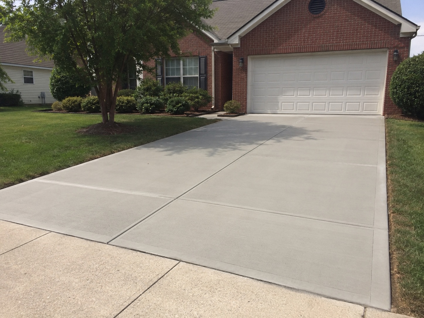 How Long Does a Concrete Driveway Last in Stockton?